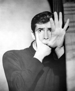 Anthony Perkins en el papel de Norman Bates en 