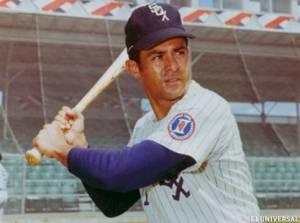 Luis Aparicio, primer latinoamericano novato del año, Liga Americana (1956)