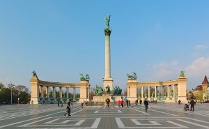Plaza de los Héroes