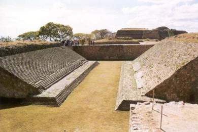 Campo de juego de pelota de Chichén