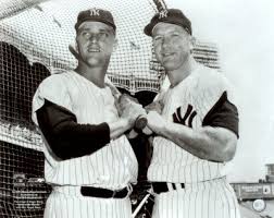 Roger Maris (z) y Mickey Mantle