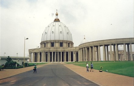 Basilica de Nuestra Señora de la Paz en Yamousukró