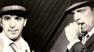 Telly Savalas (izq.) con Lancaster en otra escena