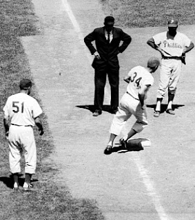 Piersall dobla por tercera