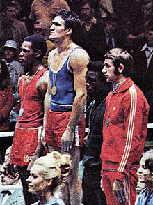 gilberto-carrillo-a-la-derecha-de-mate_parlov-con-isaac-khouria-y-janusz_gortat-en-la-premiacion-en-munich-1972