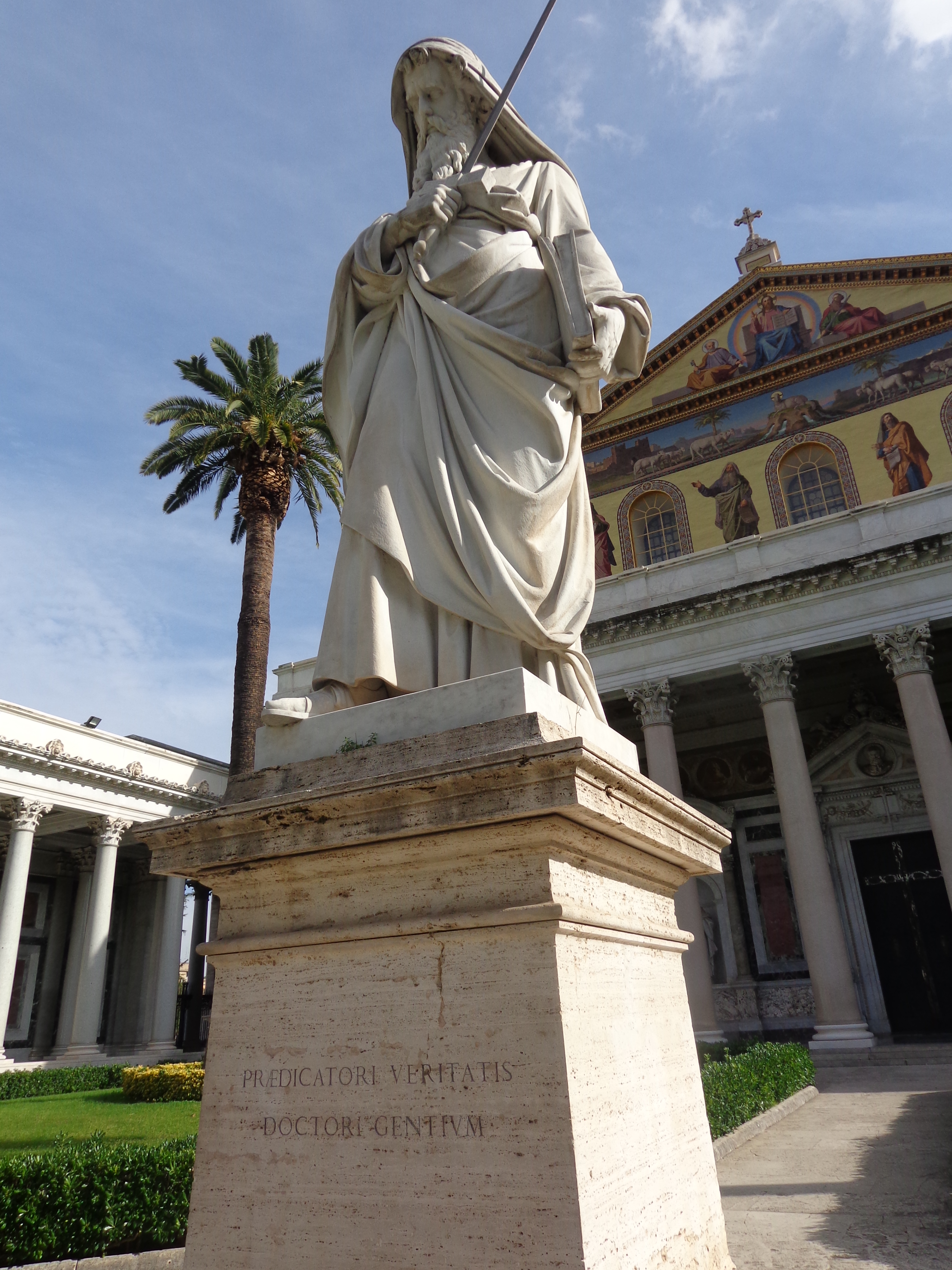Estatua de San Pablo X