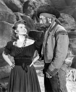 Victor Jory con Rita Hayworth en Los amores de Carmen (1948)