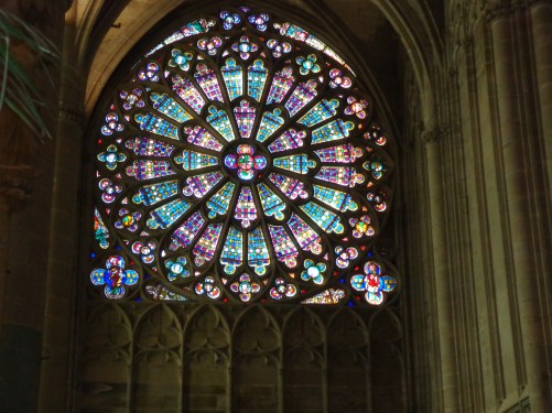 Vitral de la Basilica de San Nazario
