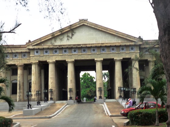 Cementerio Tomás Acea