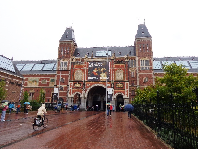 Entrada principal del museo nacional