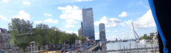 Vista de Rotterdam y el puente Erasmo 2