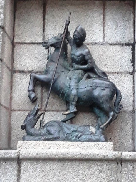 Estatua de San Jorge